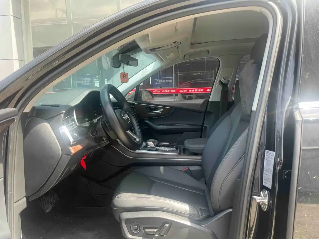 Audi Q7 2022 55 TFSI quattro S line