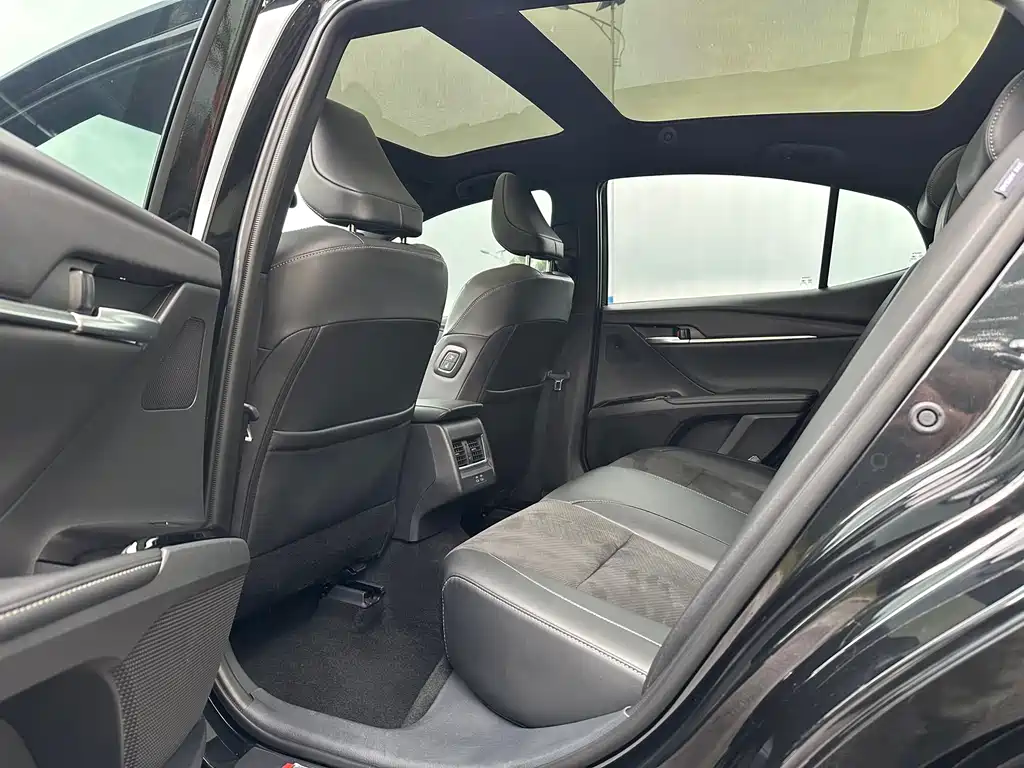 Camry 2024 model 2.0S Sport