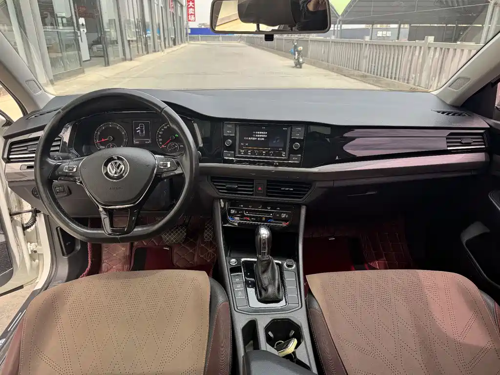 Bora 2020 1.5L Automatic Elite
