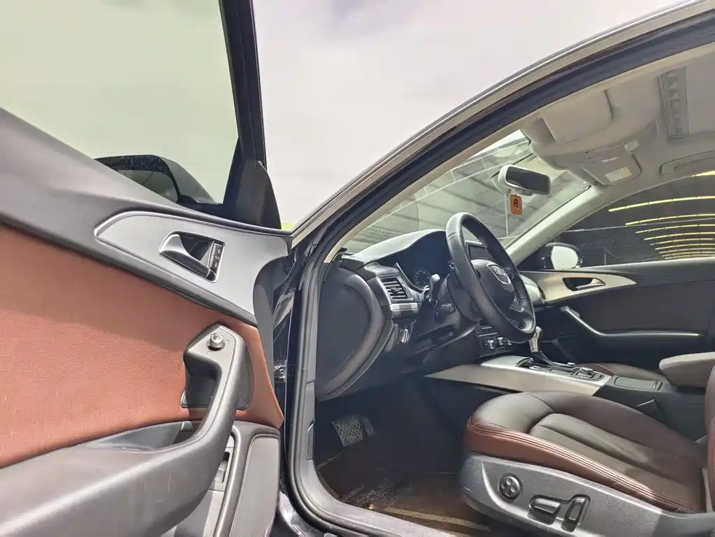 Audi A6L 2014 TFSI Standard