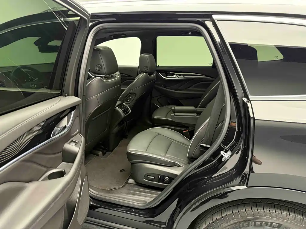 Buick Enclave 2022 652T AWD Premium Flagship 6-Seater