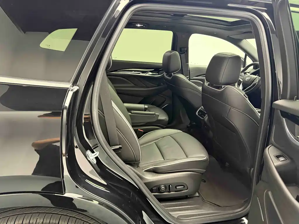 Buick Enclave 2022 652T AWD Premium Flagship 6-Seater