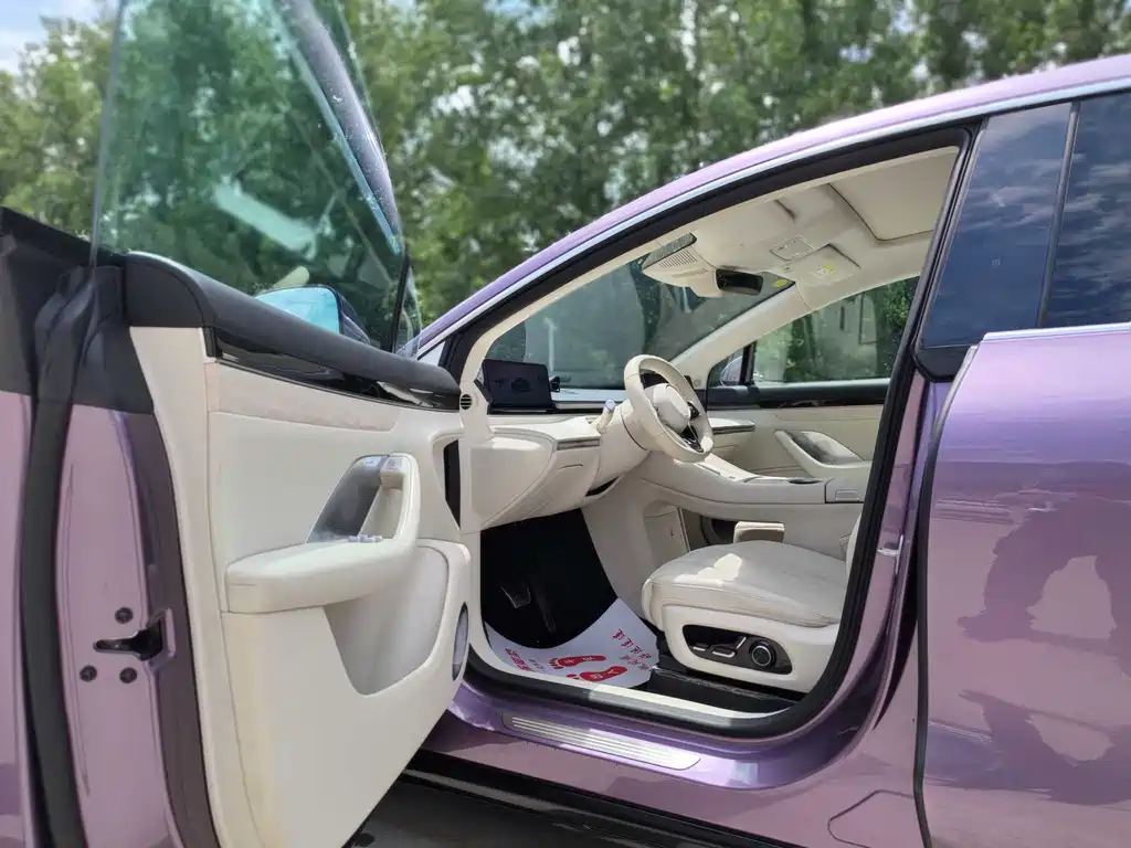 Luxeed R7 2025 Extended Range 251km Max