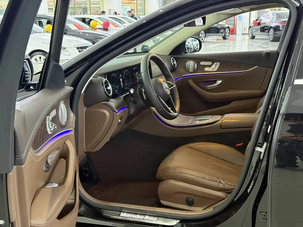 Mercedes-Benz E-Class 2021 E 300 L Luxury