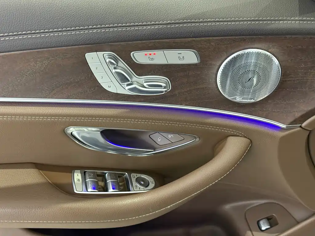 Mercedes-Benz E-Class 2021 E 300 L Luxury