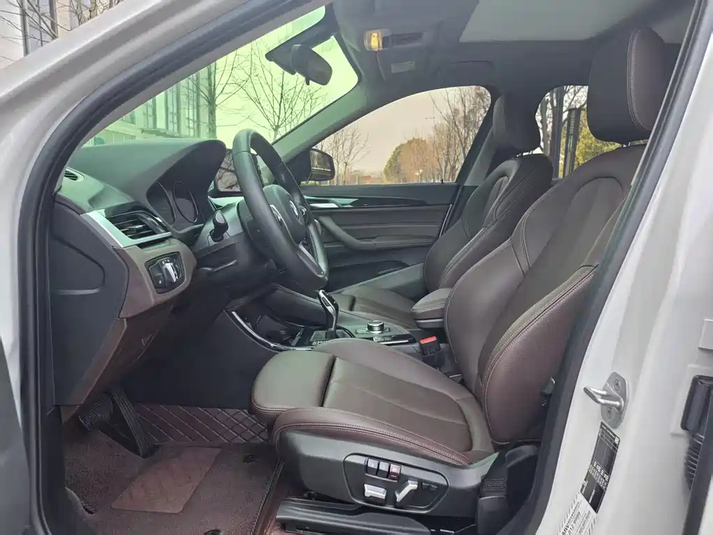 BMW X1 2021 sDrive20Li Luxury Edition