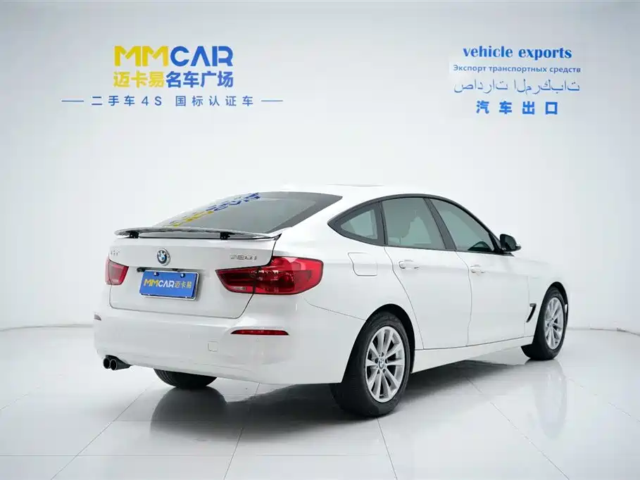 BMW 3 Series GT 2017 320i Fashion Edition