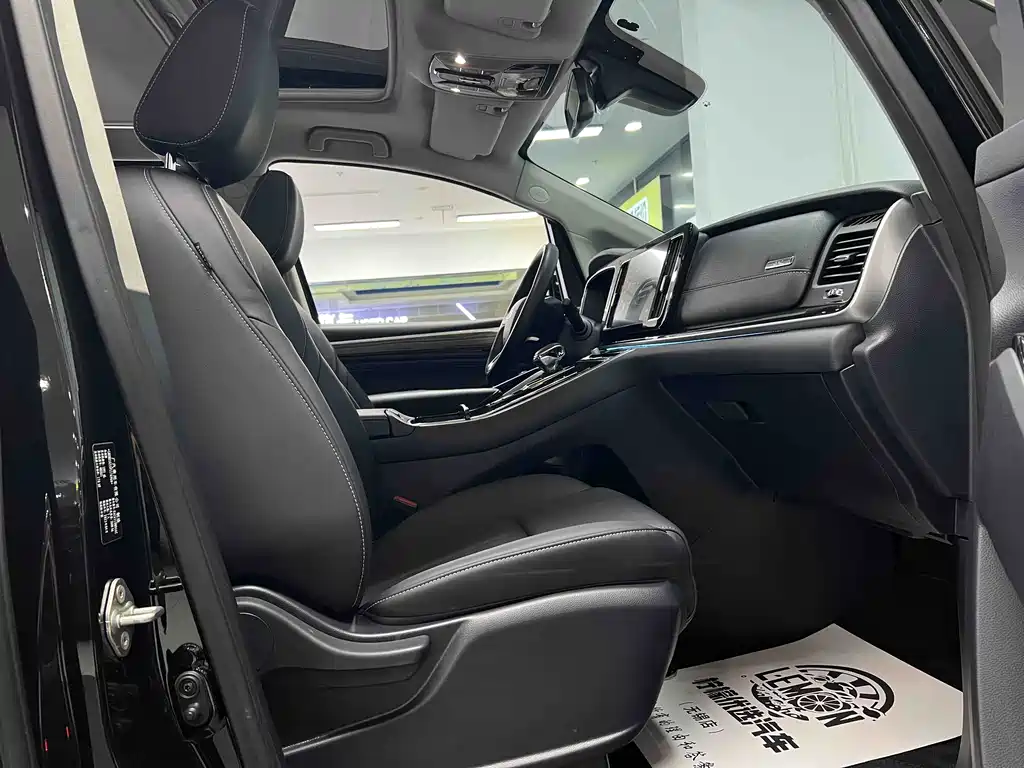 GAC Motor M8 2023 Elite Series 390T Deluxe Edition