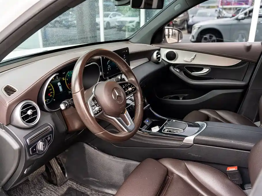 Mercedes-Benz GLC 260 L 4MATIC Dynamic 2020