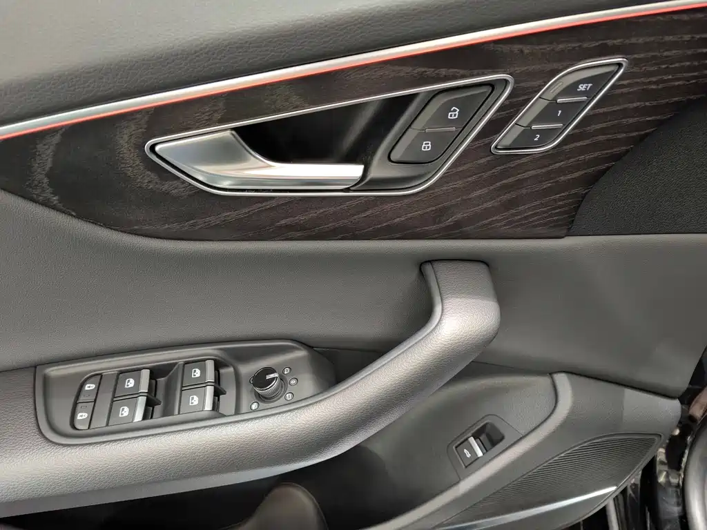 Audi Q8 2022 55 TFSI
