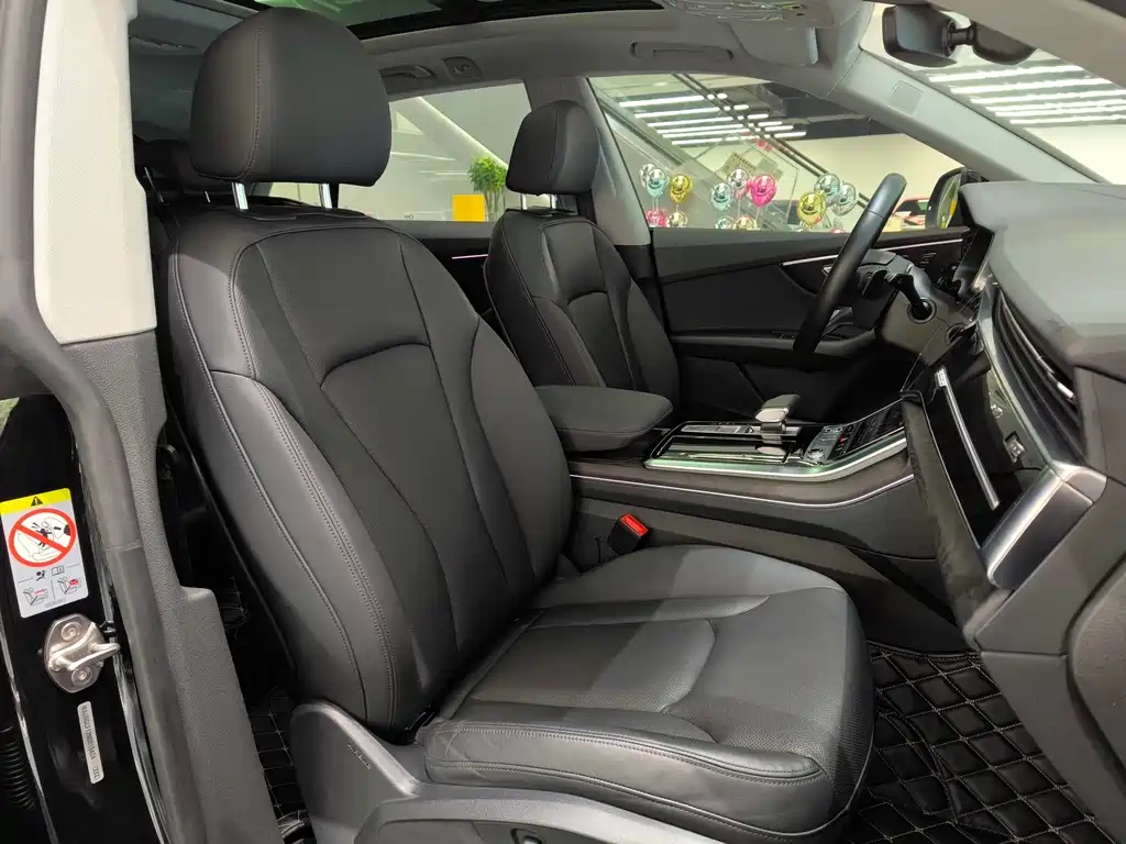 Audi Q8 2022 55 TFSI