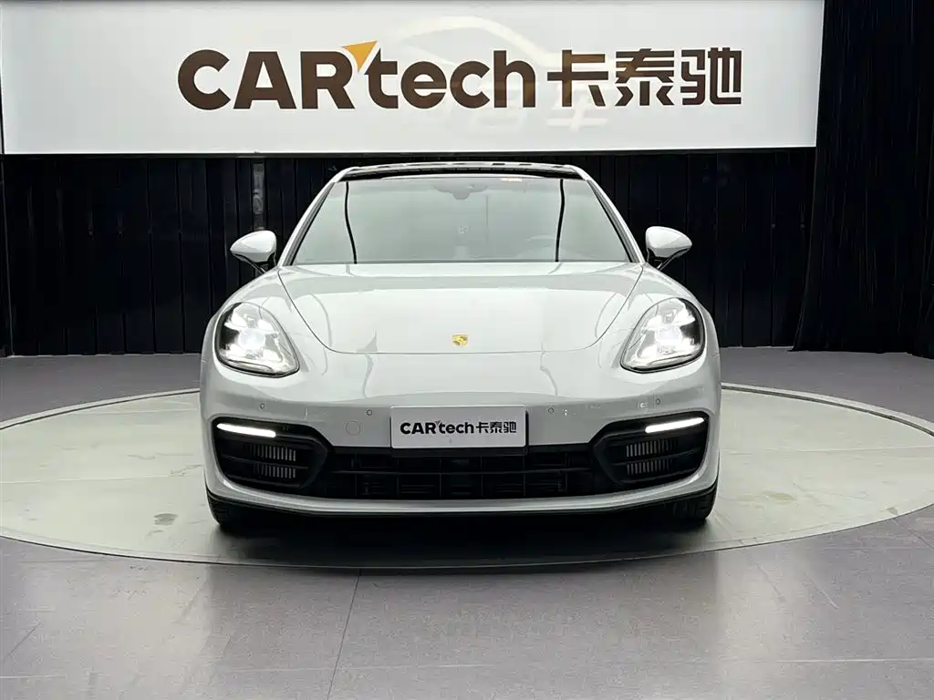2023 Porsche Panamera Executive LWB 2.9T