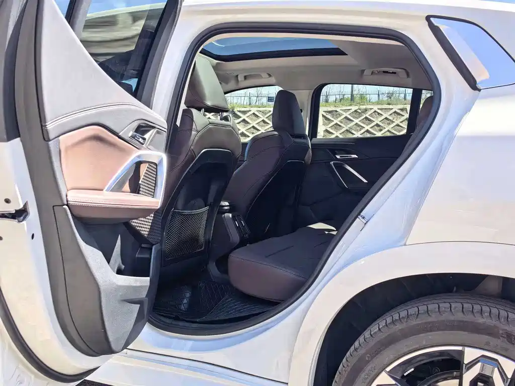 BMW X2 (imported) 2025 sDrive25i M Sport Package