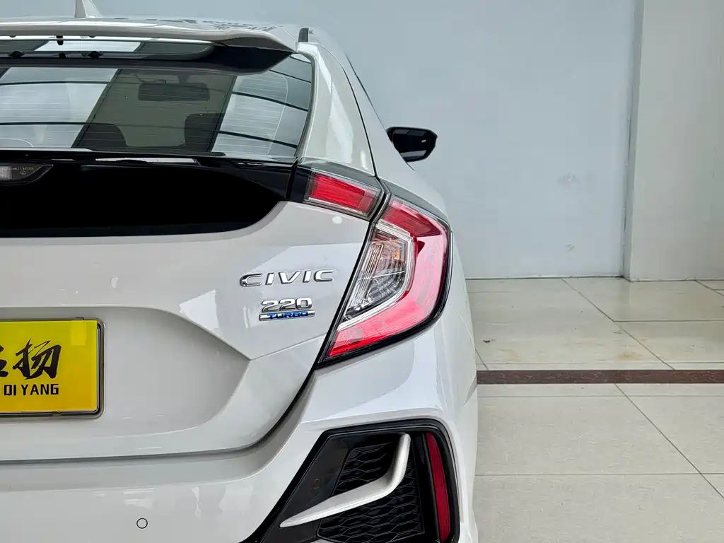 Civic 2021 HATCHBACK 220TURBO CVT