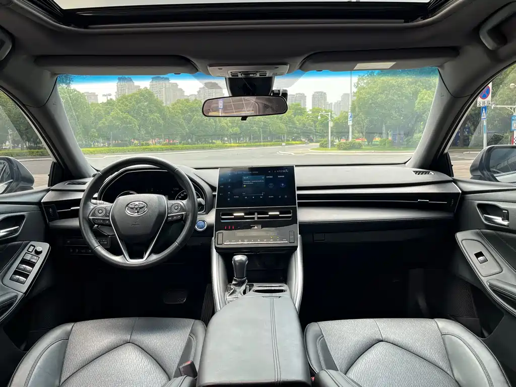 Toyota Avalon 2023 Hybrid 2.5L Luxury Edition