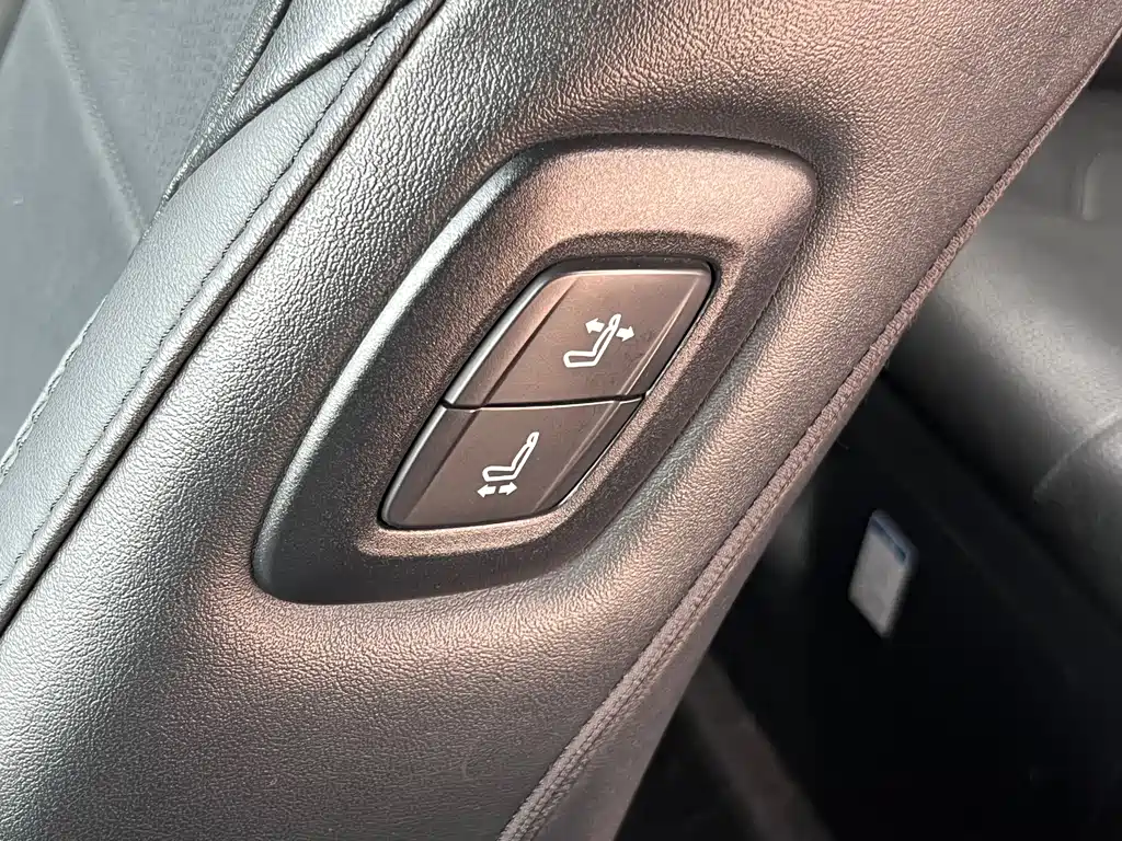 Toyota Avalon 2023 Hybrid 2.5L Luxury Edition