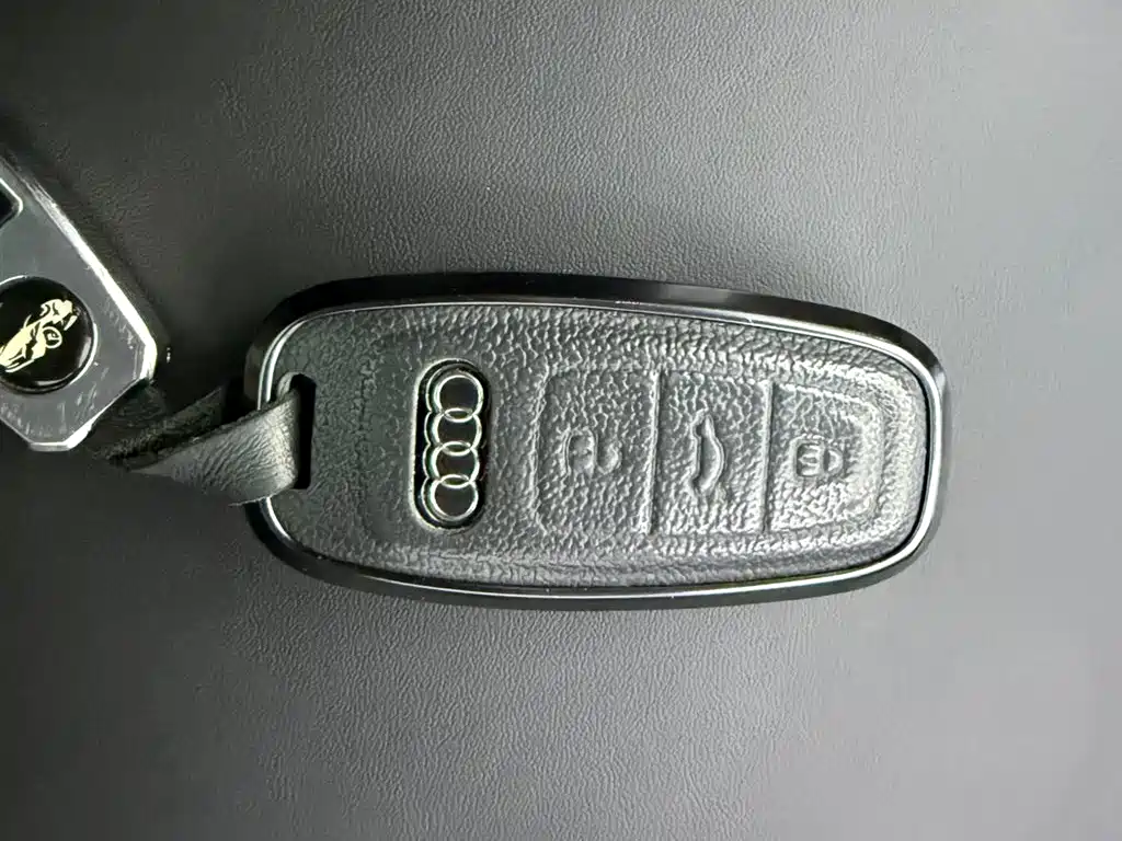 Audi A8L 50 TFSI quattro