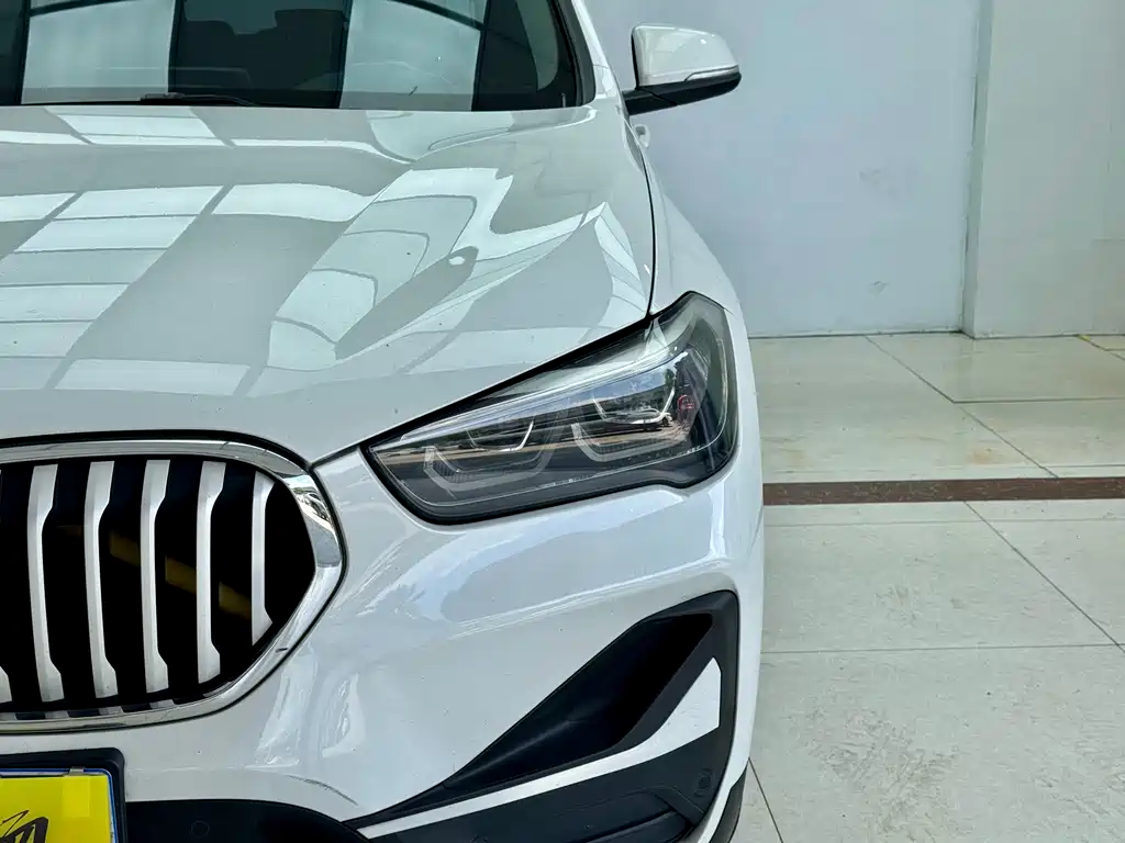 BMW X1 2022 sDrive25Li Leading Edition