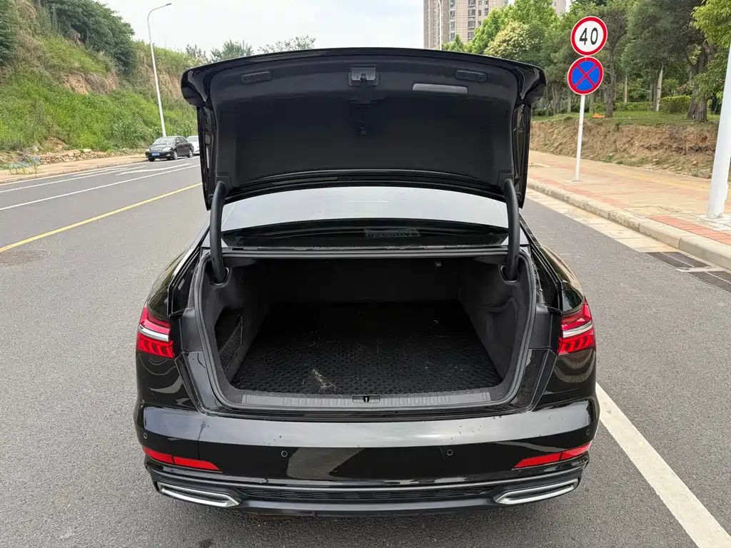 Audi A6L 2022 45 TFSI Select Dynamic Edition