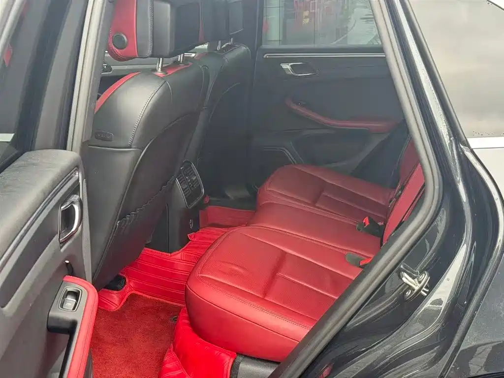 Macan 2023 Macan 2.0T
