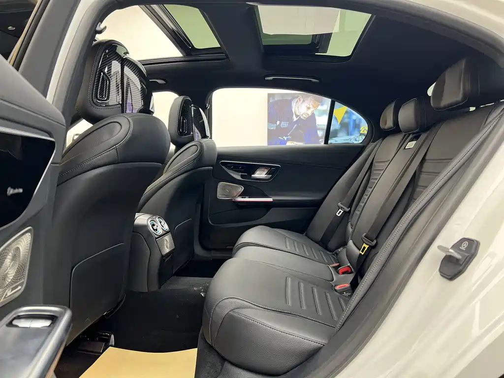 Mercedes-Benz C-Class 2025 C 260 L Sport