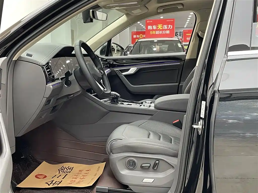 Volkswagen Touareg 2023 3.0TSI Sharp Edition Classic Sport Package