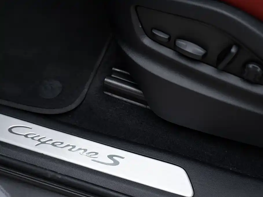 Cayenne S 2.9T Platinum Edition 2022