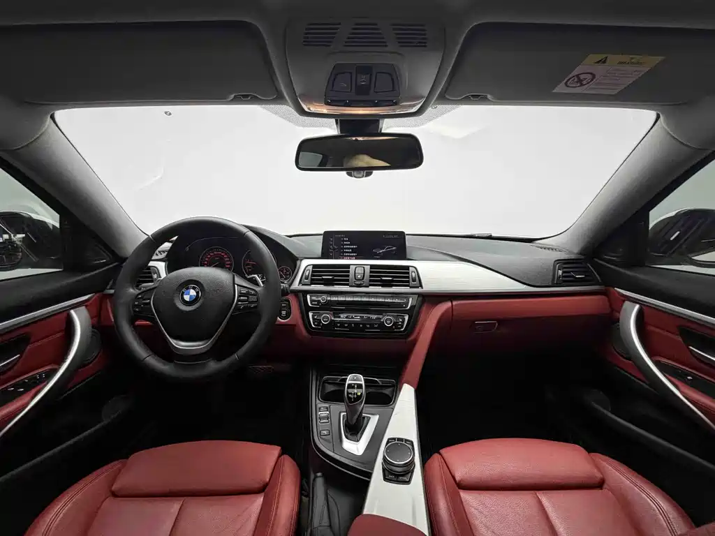 BMW 4 Series 440i Design Line