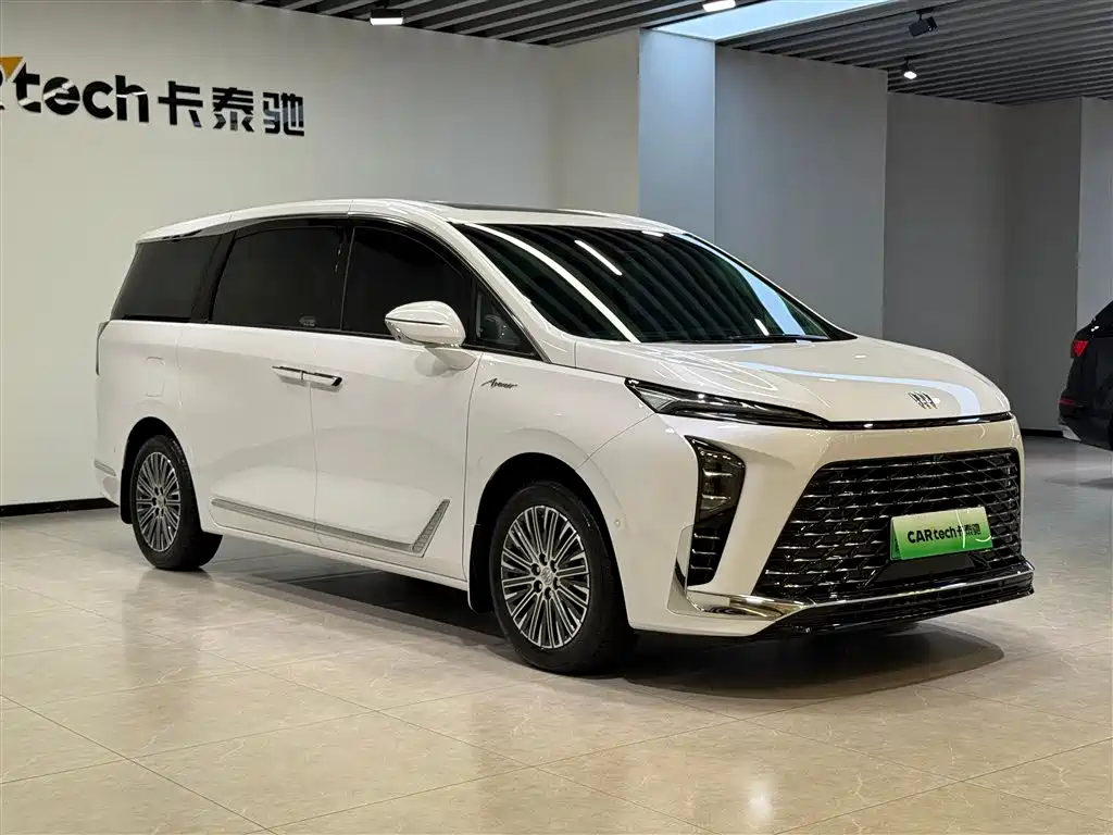 Buick GL8 EV 2024 Lu Zun Luxury 7-Seater