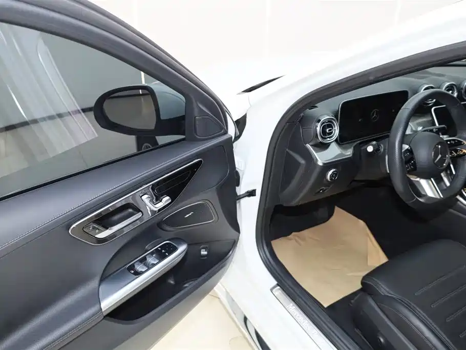 Mercedes-Benz C-Class 2023 Facelift C 260 L Sport