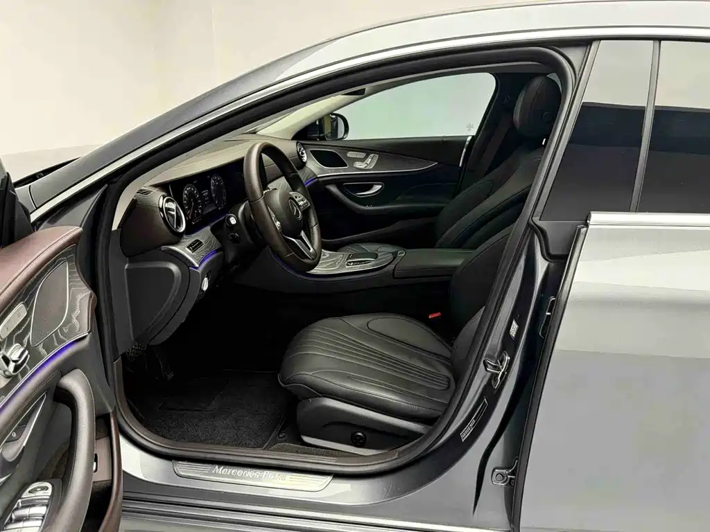 Mercedes-Benz CLS 2018 CLS 300 Dynamic Edition