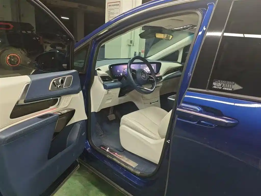 Buick Century 2023 2.0T Six-Seater Eternal Edition