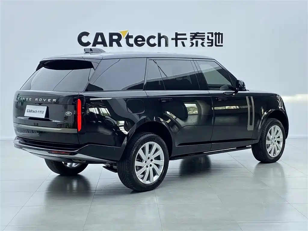 Range Rover 2025 3.0 L6 400PS Autobiography LWB