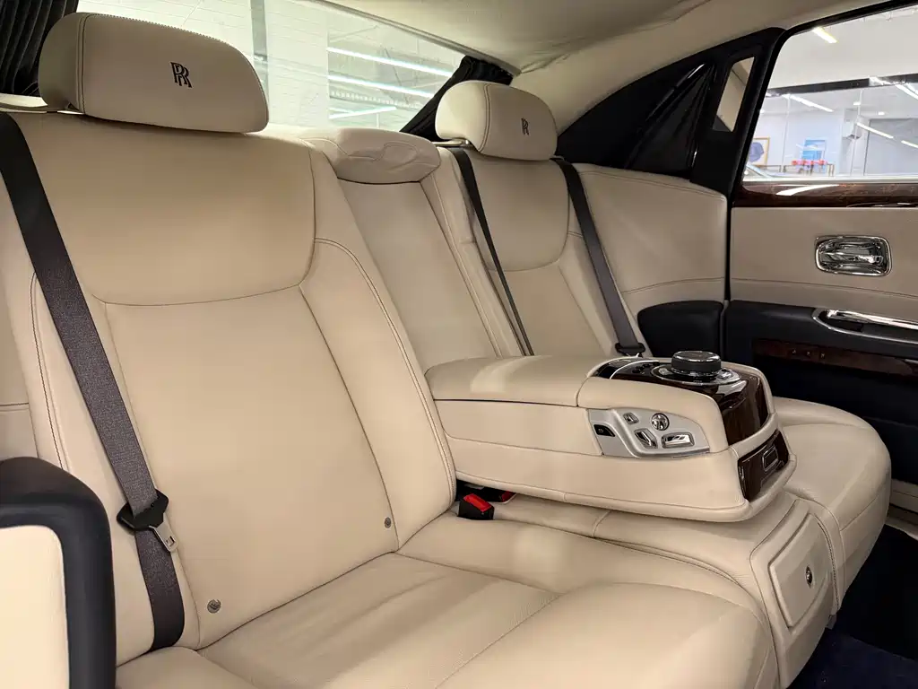 Rolls-Royce Ghost 2015 Series II Extended