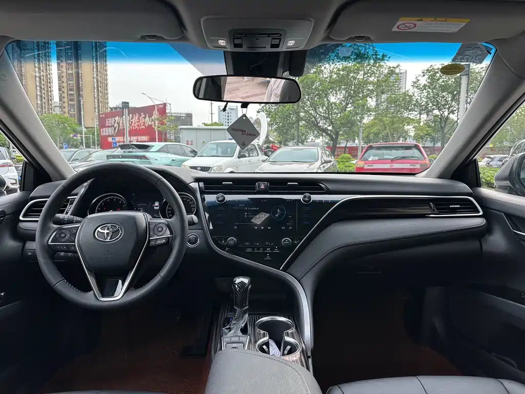 Camry 2019 2.5G Luxury Edition China VI
