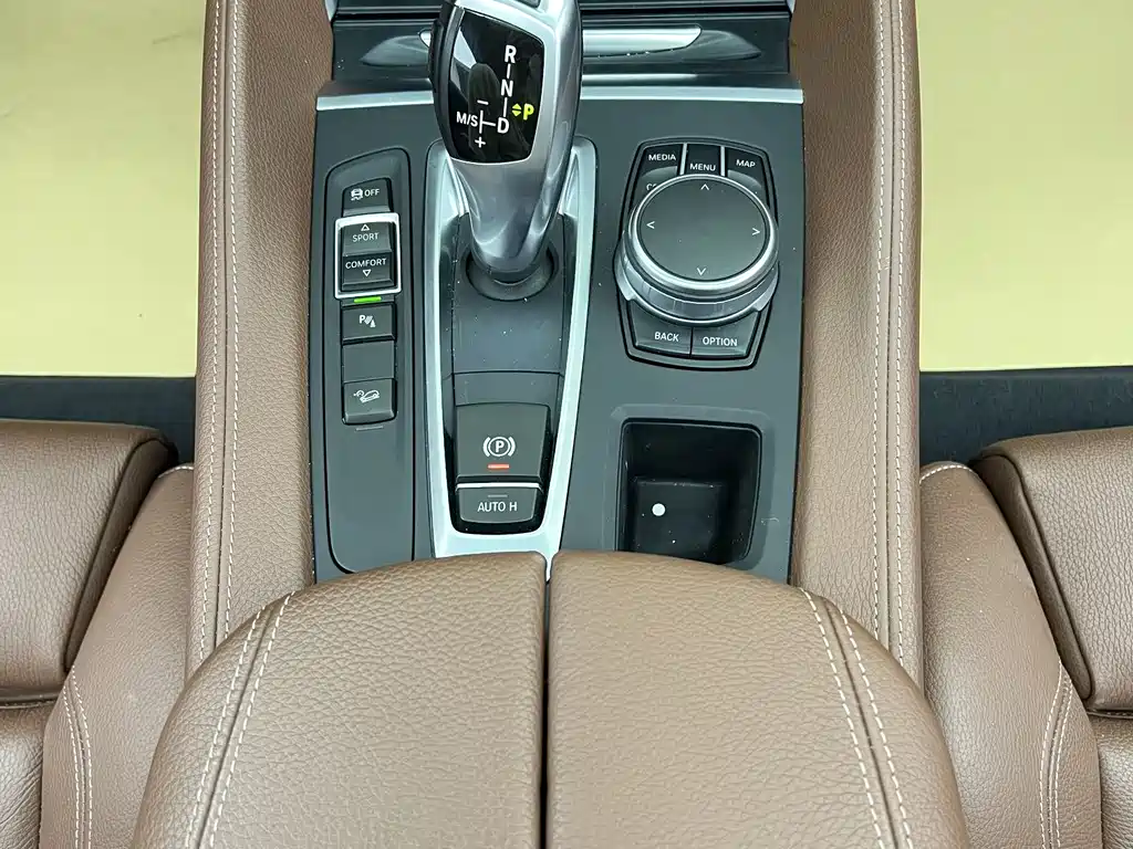 BMW X6 2017 xDrive28i