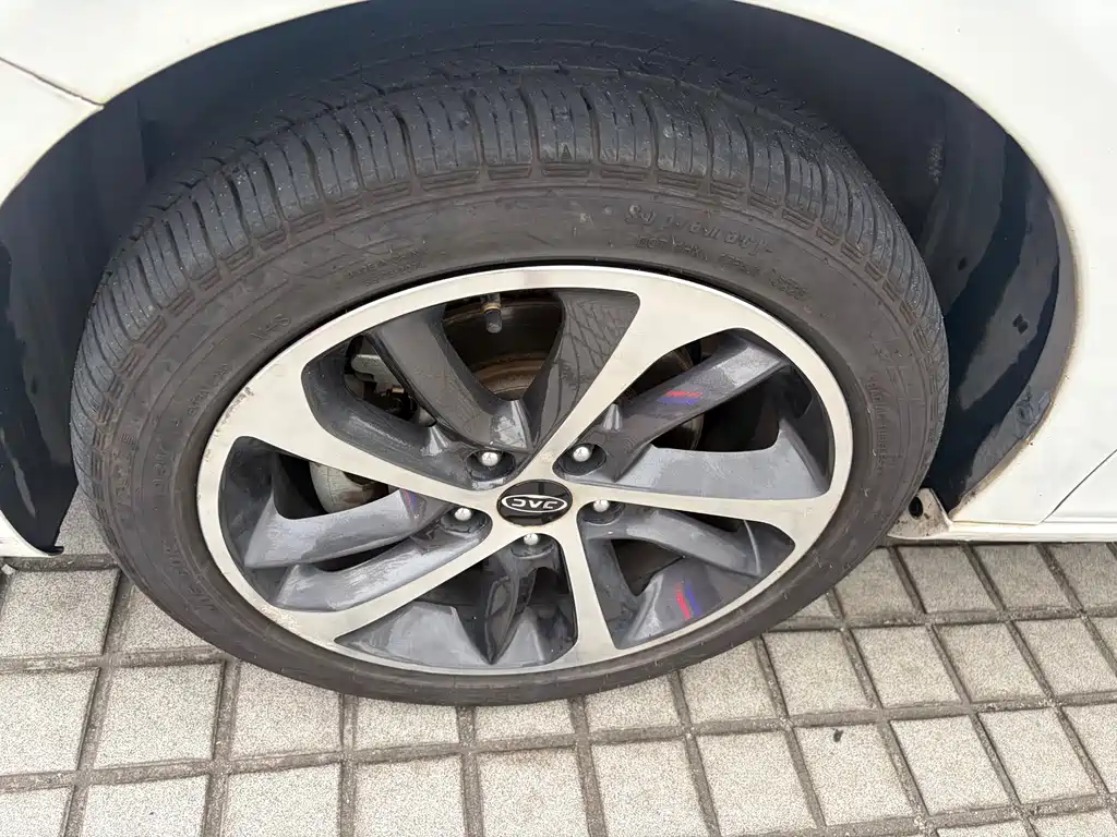 JAC iEVA50 2019 Luxury Intelligent Edition
