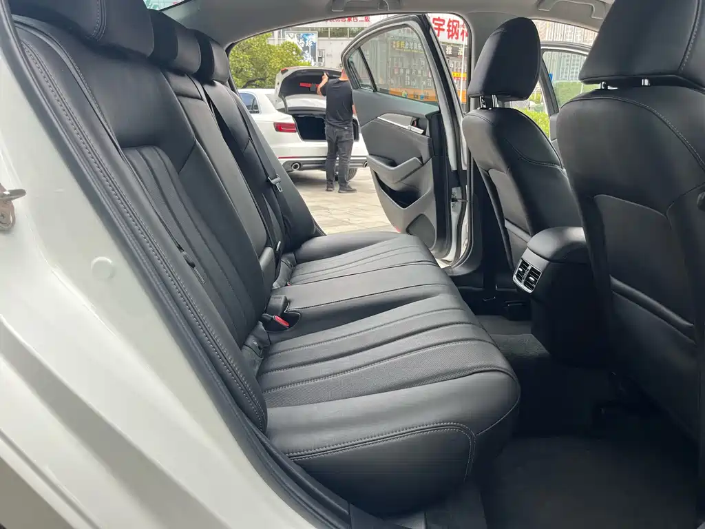 Mazda6 Atenza 2020 2.5L Skyactiv Sports Edition