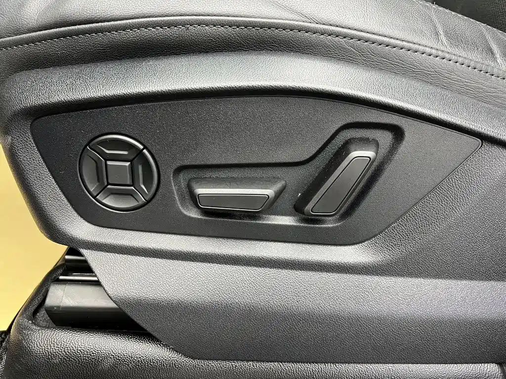 Audi Q8 2023 55 TFSI Luxury Dynamic Edition