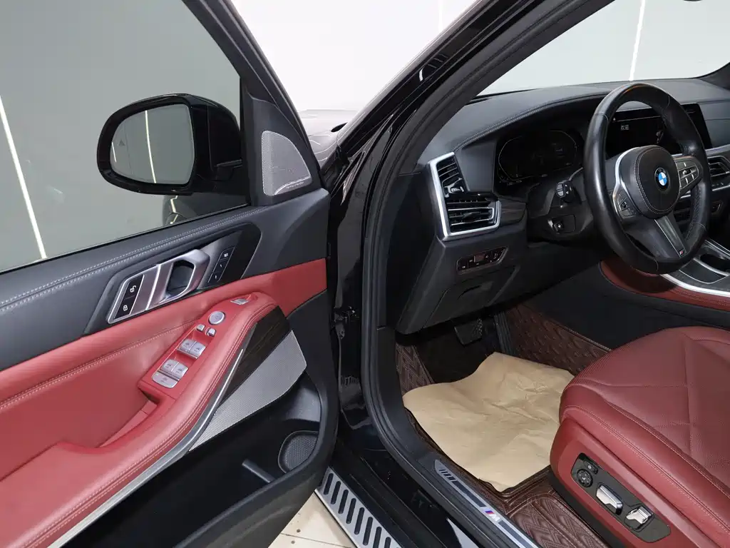 BMW X5 2022 Facelift xDrive 40Li M Sport Package