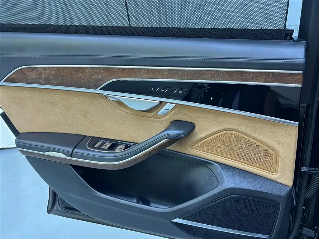 Audi A8 2021 A8L 55 TFSI quattro Luxury Edition