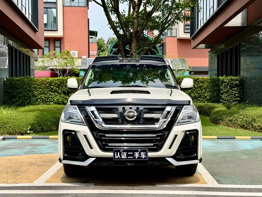 Nissan Patrol 2017 5.6L Standard