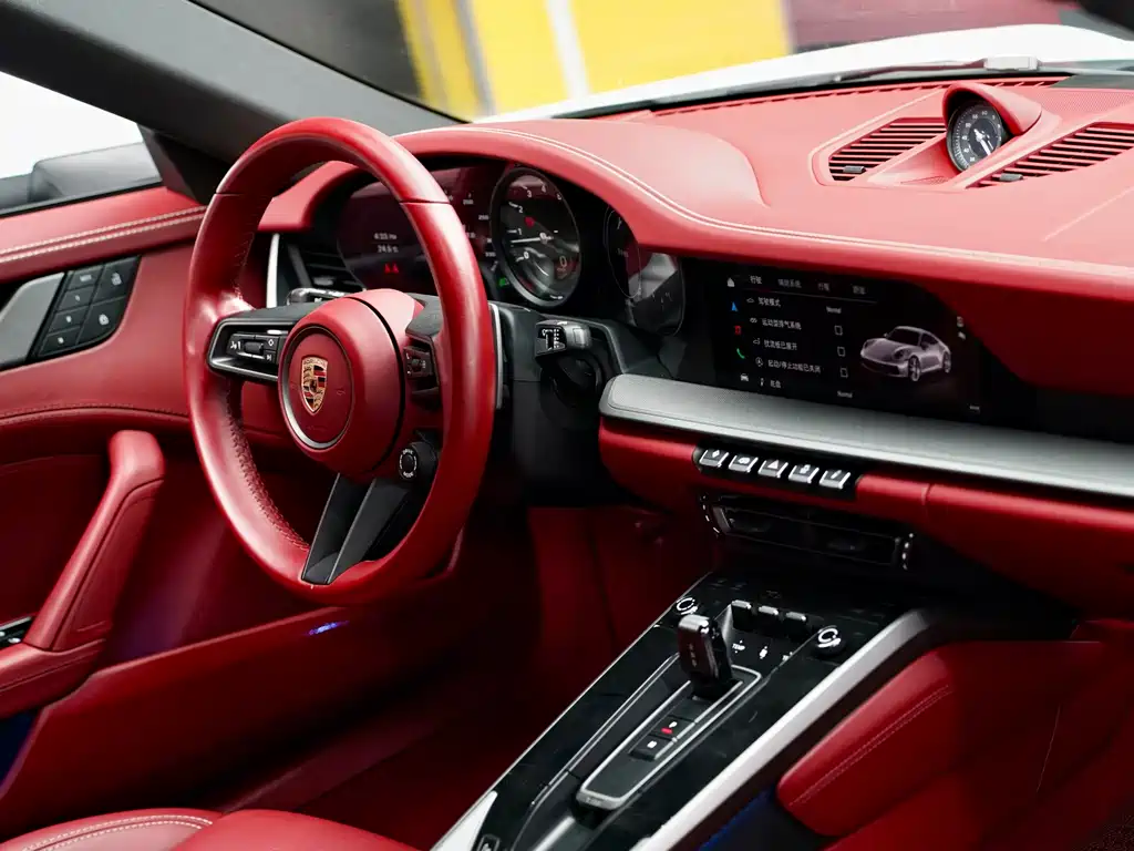 Porsche 911 2023 Carrera 3.0T
