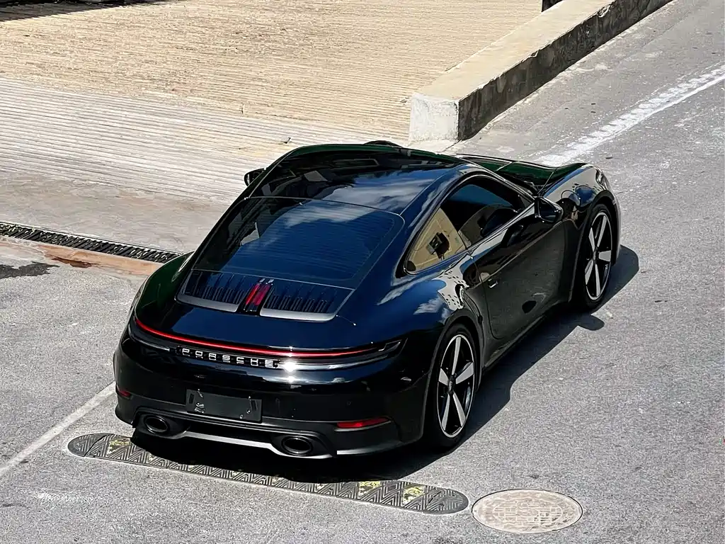 Porsche 911 2025 Carrera 3.0T