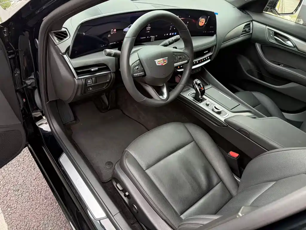 Cadillac CT5 2024 28T Luxury Pro
