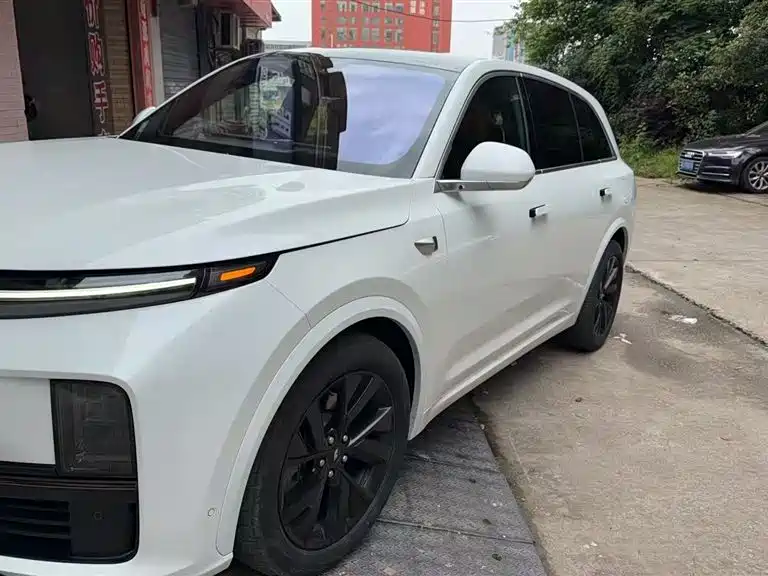 Li Auto L7 2023 Pro