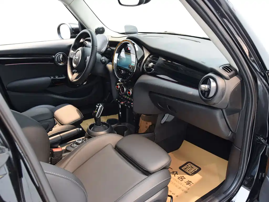 MINI 2023 1.5T Cooper Artist 5-Door