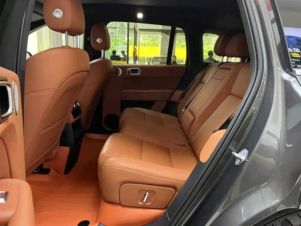 Li Auto L6 2024 Pro