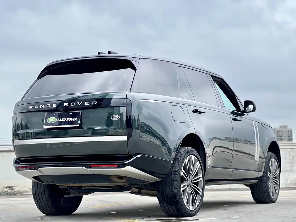 Range Rover 2023 3.0 L6 400PS Autobiography LWB