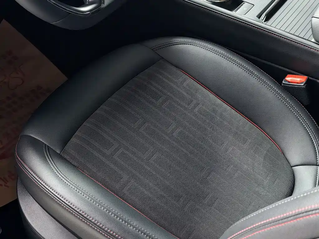 Mondeo 2023 EcoBoost 245 Luxury